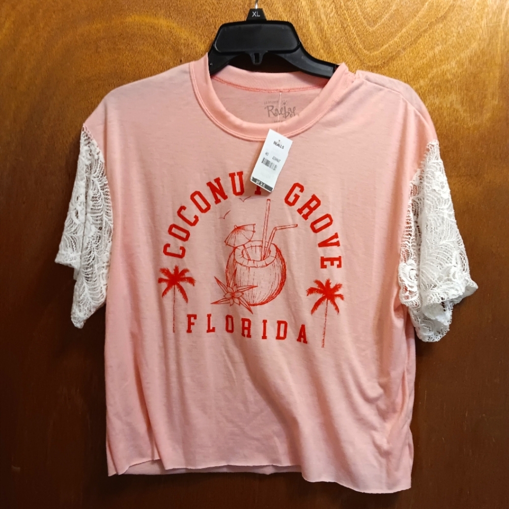 Ruby Pink Coconut Grove Florida T-Shirt with Lace Sleeves